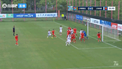 张琳芃角球头球破门 海港半场1-0领先赛更达 张琳芃角球头球破门 海港半场1-0领先赛更达