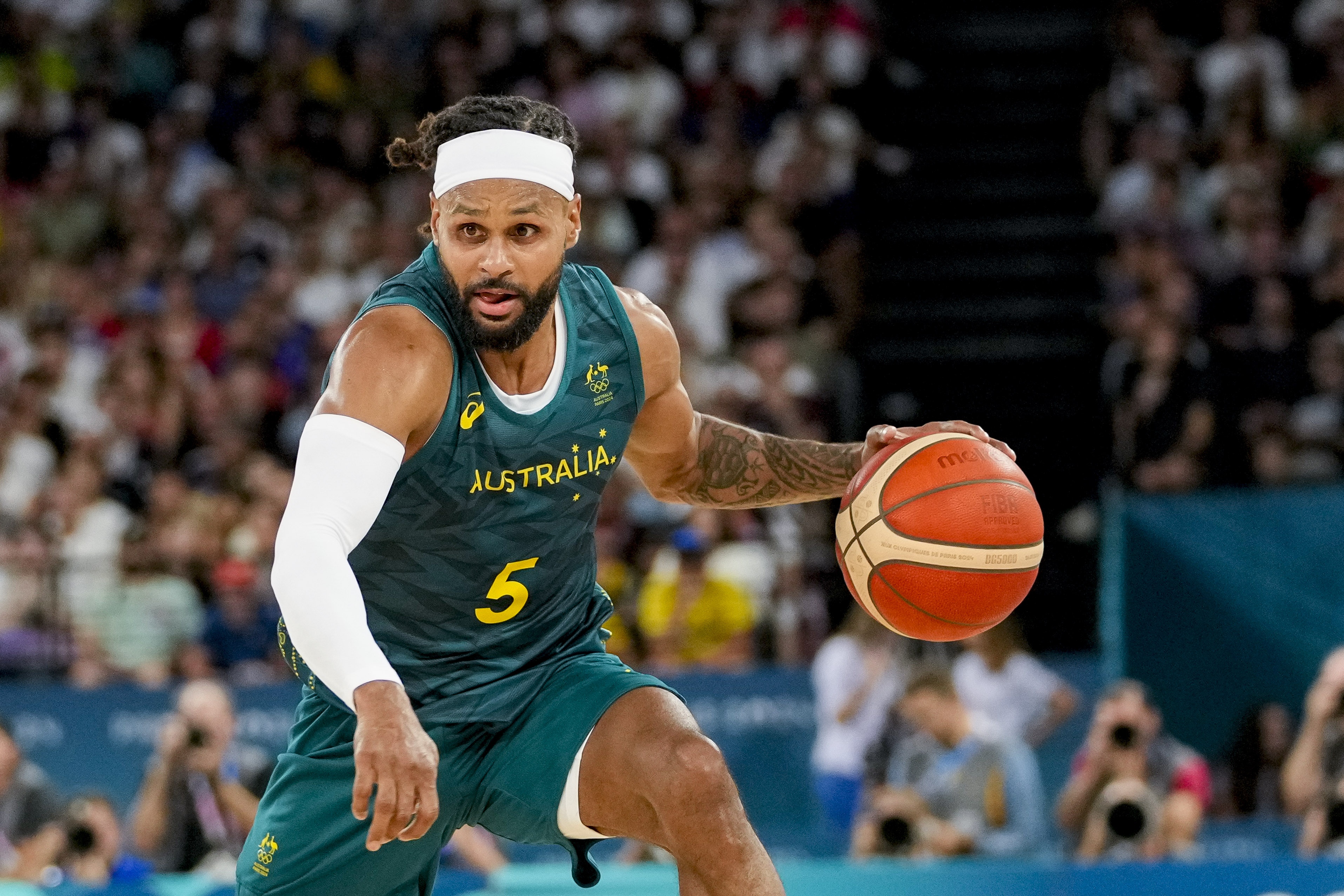 HoopsHype80大国际球星:奥拉朱旺居首 姚明第18 文班第50 HoopsHype80大国际球星:奥拉朱旺居首 姚明第18 文班第50