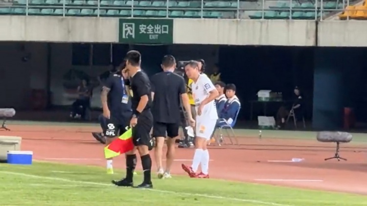 维特斯对阵阿尔梅勒城在线观看免费