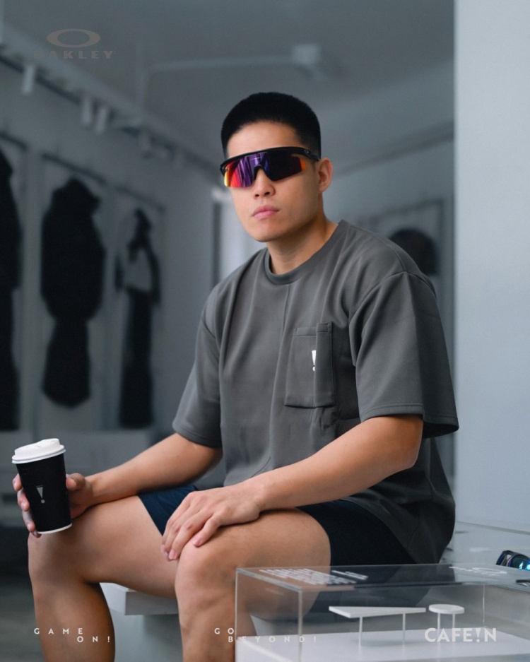 鲁宾对阵马哈奇卡拉迪纳摩直播在线观看